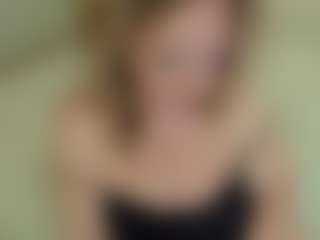 Live cam show with AliceSweety - White Curvy on Dolls Live | united kingdom