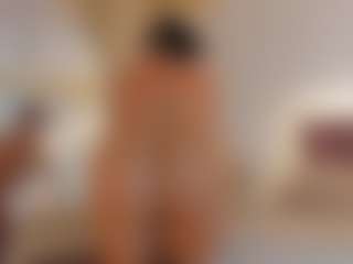 Live cam show with SunnyLeonz - Solo on milfzrlive.com
