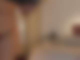 Live cam show with SunnyLeonz - Robe on xDating