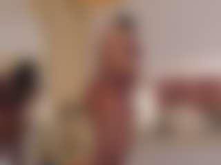 Live cam show with SunnyLeonz - Striptease on Hubzter Live