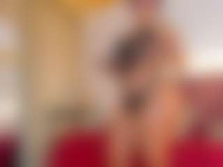 Live cam show with SunnyLeonz - BBW on Gym Cam Girls