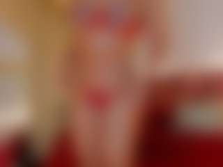 Live cam show with SunnyLeonz - Public on Camsoda