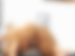 Live cam show with KattaraBecky1 - Ass Clapping on Soda Cam