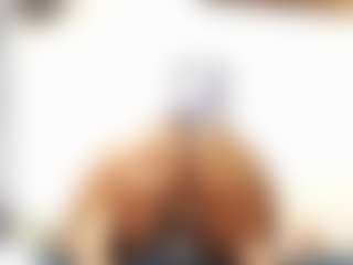 Live cam show with KattaraBecky1 - Ebony Toys on Chatstar | colombia