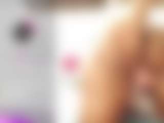Live cam show with KattaraBecky1 - Ebony on Camsoda | colombia