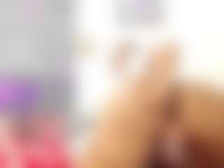 Live cam show with KattaraBecky1 - Thong on SquirtSoMuch