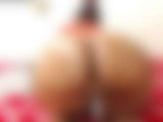 Live cam show with KattaraBecky1 - Bedroom Black on nudelive.tv