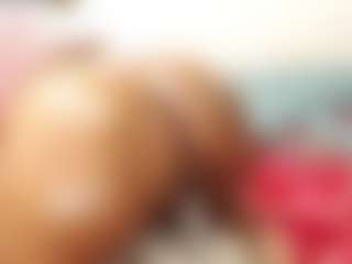 Live cam show with KattaraBecky1 - Bedroom on Uber Horny