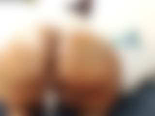 Live cam show with KattaraBecky1 - Ass Clapping on sexytreat.net