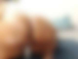 Live cam show with KattaraBecky1 - Bedroom Black on numayanayam.club
