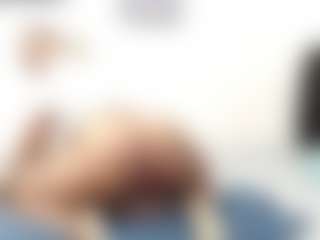 Live cam show with KattaraBecky1 - Ebony Fetish on liverealitysex.com