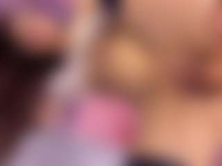 Live cam show with Crystallana - Mature on live18s.com