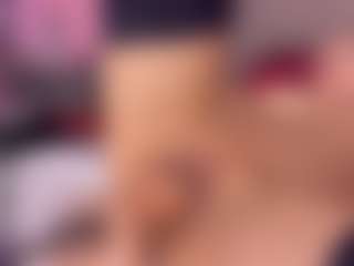 Live cam show with Crystallana - Mature on Instabang