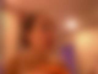 Live cam show with Crystallana - Bedroom on TastyBlacksLive