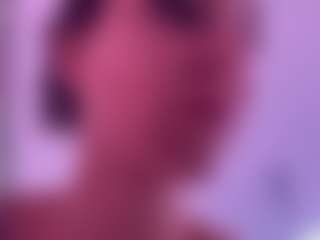 Live cam show with Crystallana - Teen (18+) on TastyBlacksLive