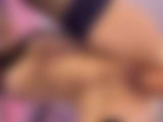Live cam show with Crystallana - Toys on crypto-cams