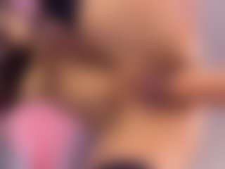 Live cam show with Crystallana - Skinny on Fling VIP Chat