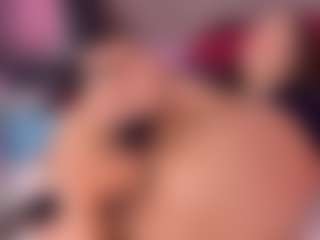 Live-Cam-Show mit Crystallana - Control auf Camsoda