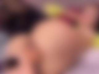 Crystallana's Live Sex Cam Show