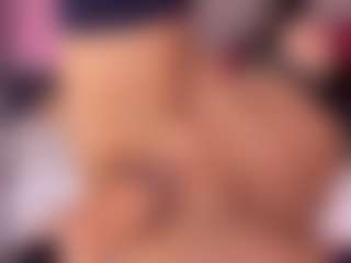 Crystallana's Live Sex Cam Show