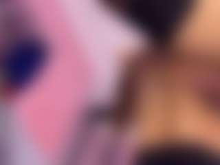 Live cam show with Crystallana - Full Nudity on Uber Horny