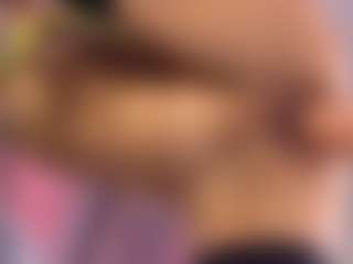 Live cam show with Crystallana - Mature Middle Aged on milfzrlive.com