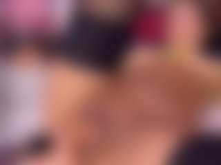 Live cam show with Crystallana - Athletic Middle Aged on infinitiblacc.com