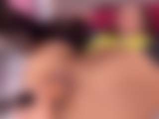 Live cam show with Crystallana - Bedroom on camtv