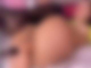 Live cam show with Crystallana - Gamer Mature on https://playwithruby.com