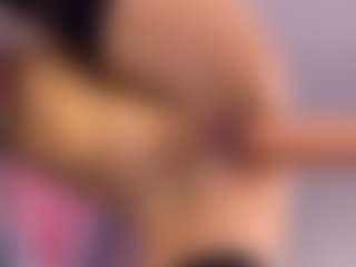 Live cam show with Crystallana - Toys on hrnylive.com