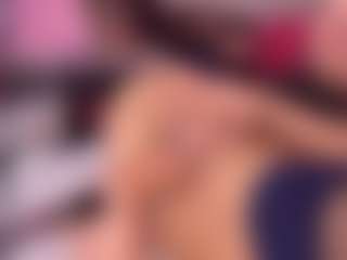 Crystallana's Live Sex Cam Show