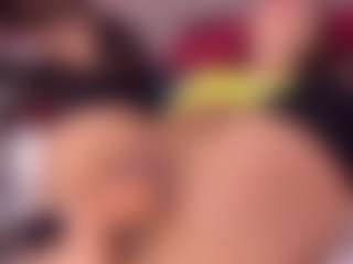 Live cam show with Crystallana - Athletic Young Adult on Camsoda