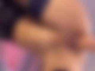 Crystallana's Live Sex Cam Show