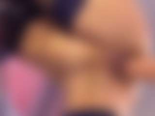 Crystallana's Live Sex Cam Show