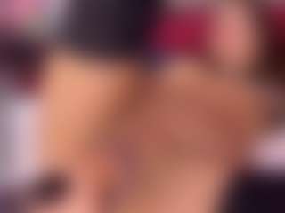 Live cam show with Crystallana - Big Tits on Sweet Sext