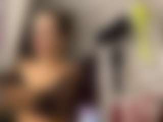 Live cam show with Crystallana - Skinny Teen (18+) on Adult Interactions