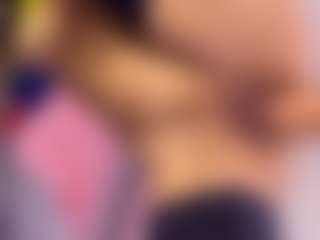 Live cam show with Crystallana - Twerk Young Adult on Dolls Live