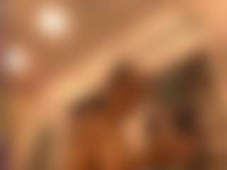 Live cam show with Crystallana - Athletic Bedroom on StripNow