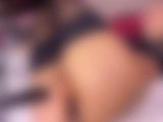 Crystallana's Live Sex Cam Show