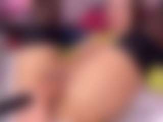 Crystallana's Live Sex Cam Show