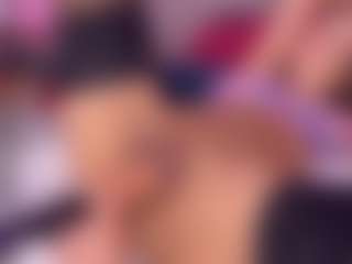 Crystallana's Live Sex Cam Show