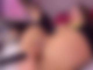 Live cam show with Crystallana - Twerk Young Adult on Camsoda