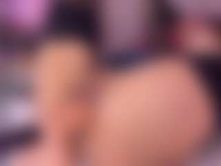 Live cam show with Crystallana - Twerk on Mixed Magazine Live