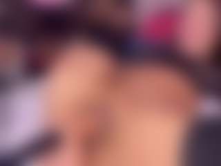 Spettacolo in cam dal vivo con Crystallana - Athletic Teen (18+) su Camsoda