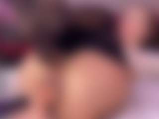 Crystallana's Live Sex Cam Show