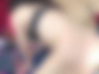 Live cam show with Ginna-doll - Spank on LiveSexCams6