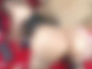 Live cam show with Ginna-doll - Black Hair on Camsoda