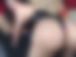 Live cam show with Ginna-doll - Average on Milf Play