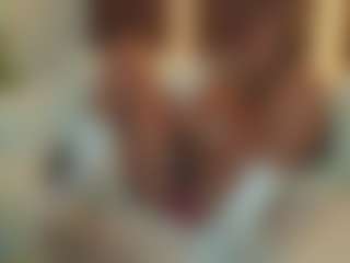Live cam show with Soyalanaa - Shake on Free Soda