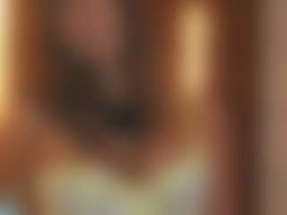 Live cam show with Soyalanaa - Brown Hair on Cam Slut